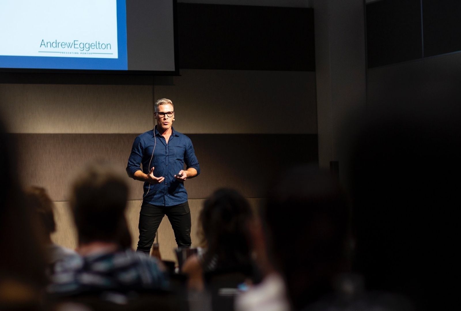 public speaking mastery confidence